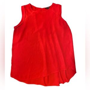 Trendsetter long red sleeveless top
